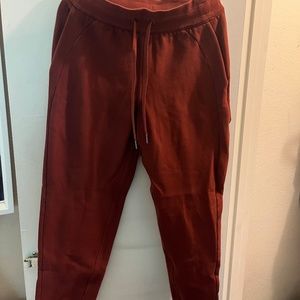 Lululemon Scuba Joggers Date Brown